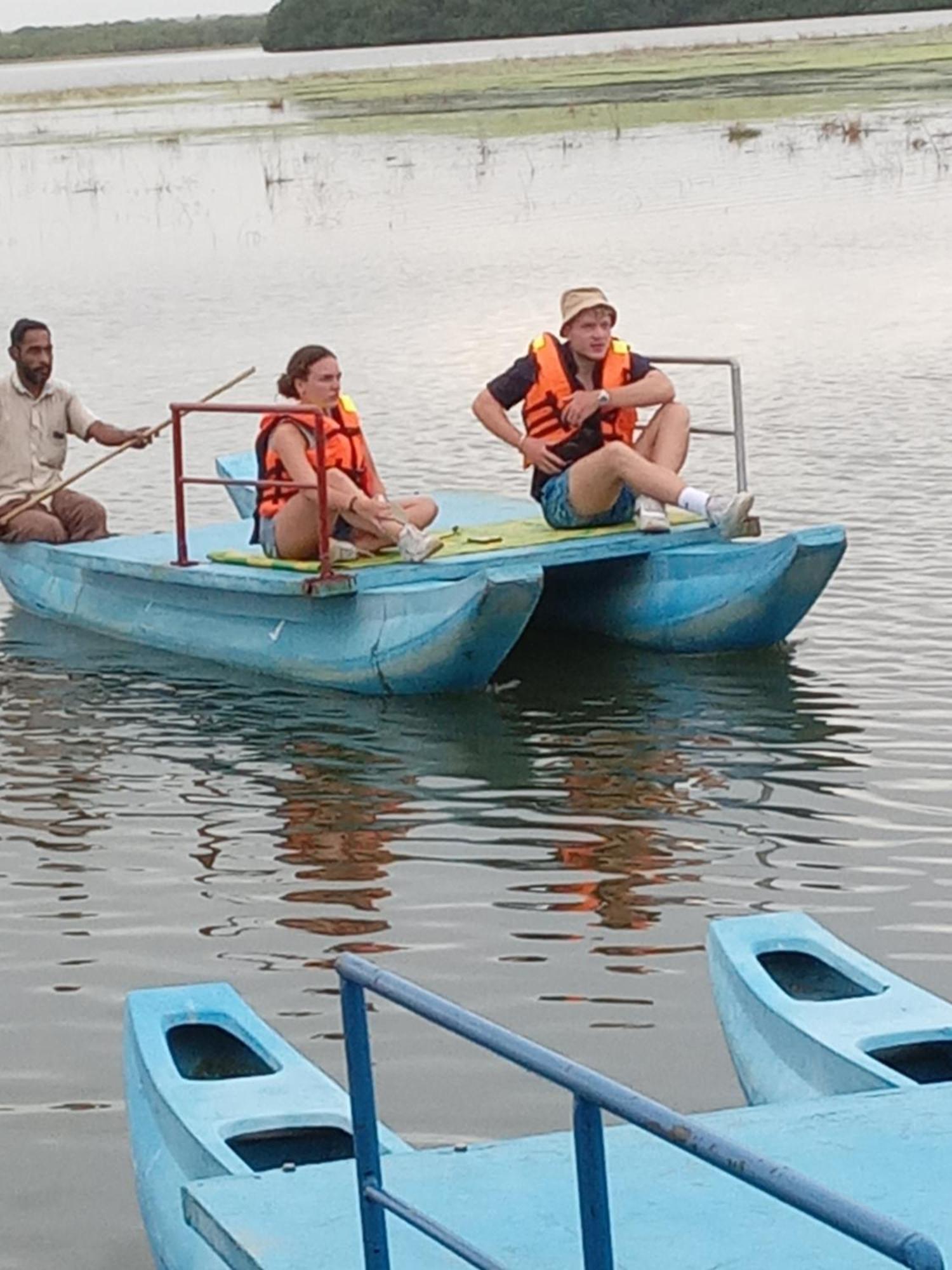 Beach Cab Resort Vịnh Arugam Ngoại thất bức ảnh